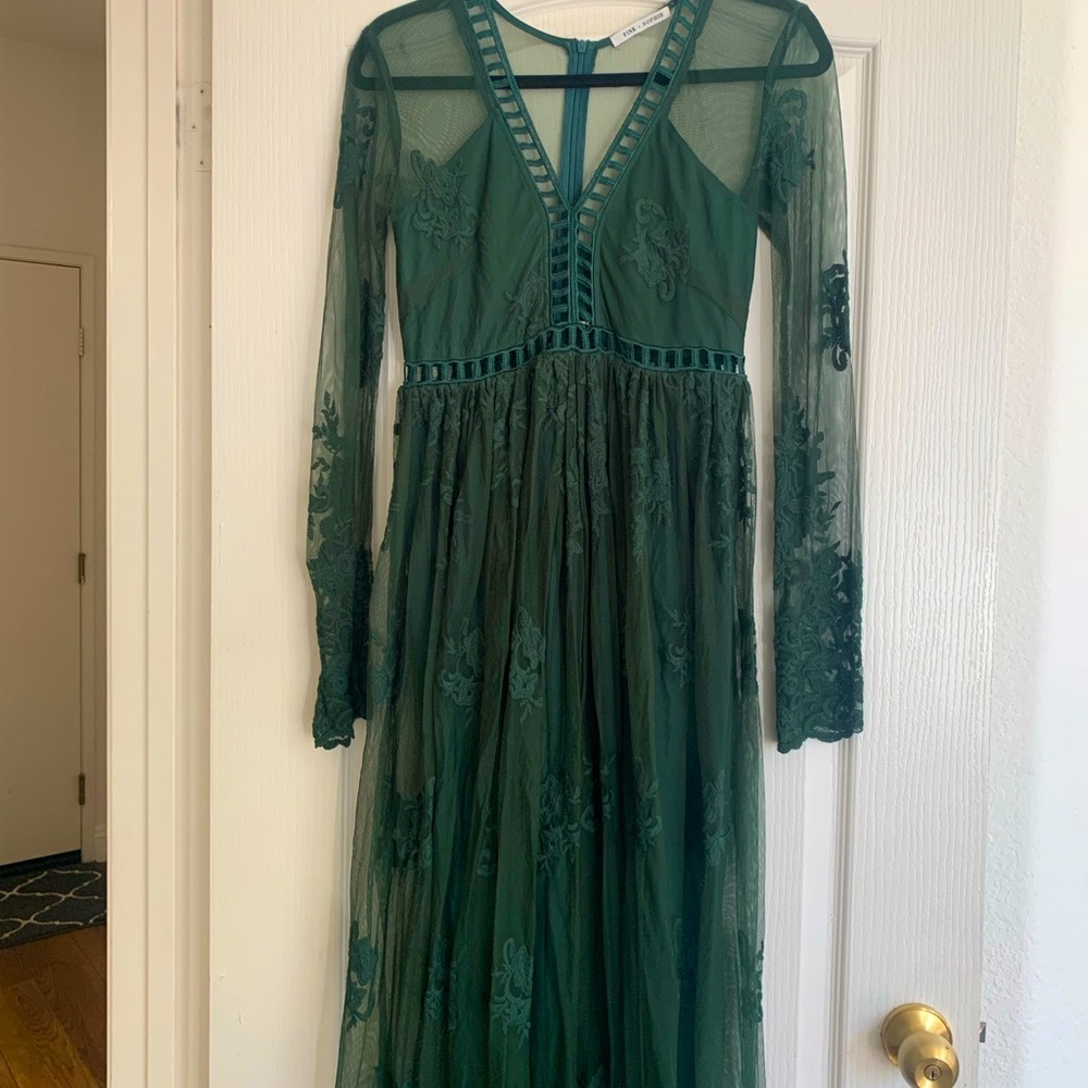 Green lace maxi dress